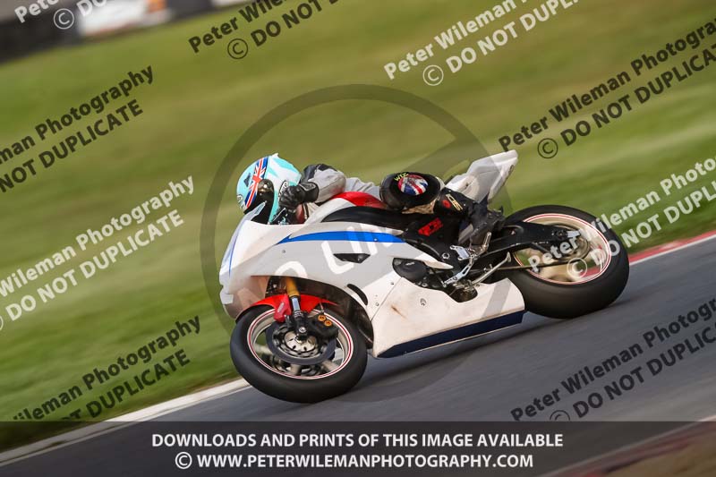 brands hatch photographs;brands no limits trackday;cadwell trackday photographs;enduro digital images;event digital images;eventdigitalimages;no limits trackdays;peter wileman photography;racing digital images;trackday digital images;trackday photos